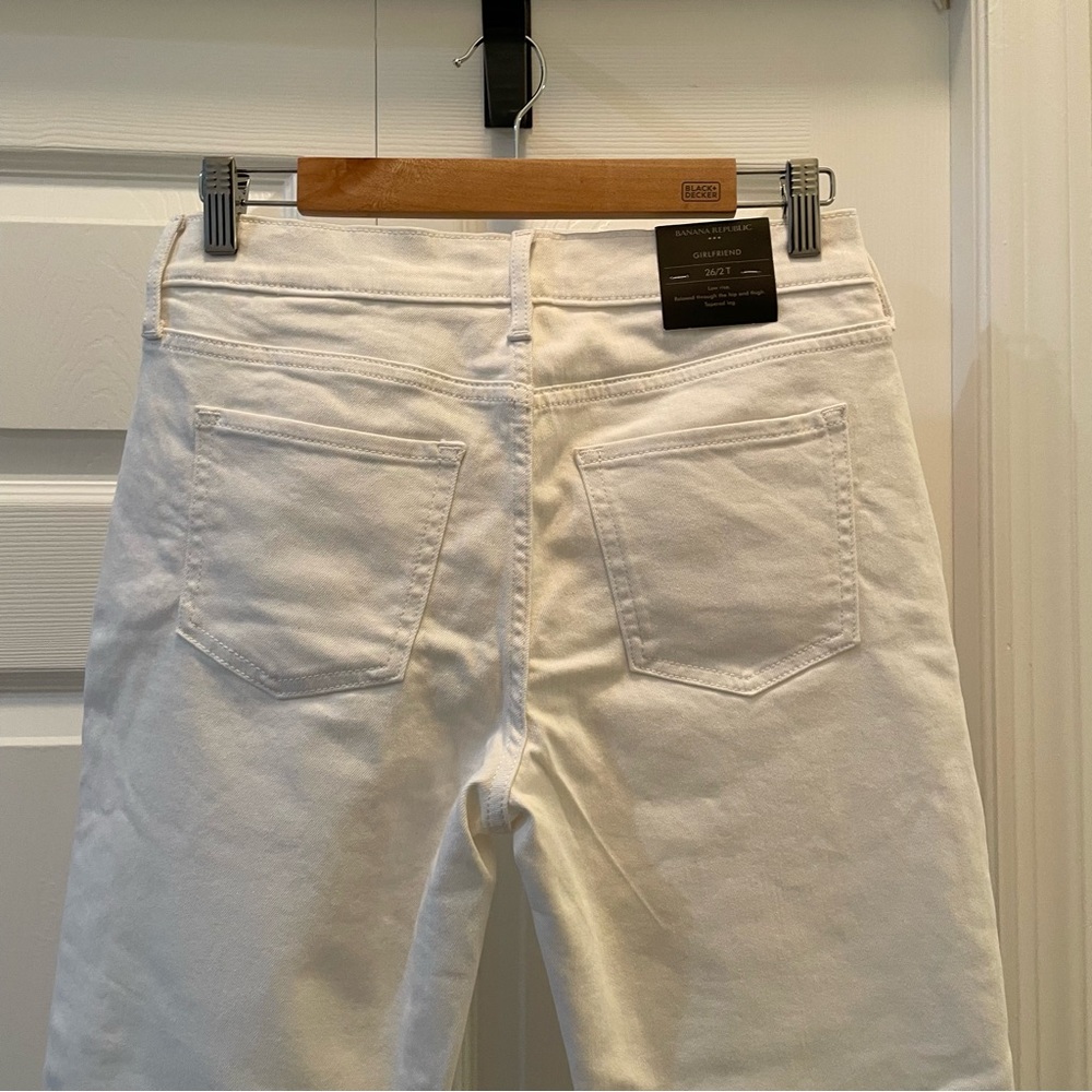 NWT - Banana Republic White Girlfriend Jeans Size 26 / 2T - Picture 3 of 7